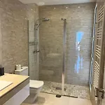 Center Penthouse