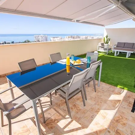 Center Penthouse *
