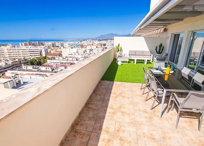 Center Penthouse *